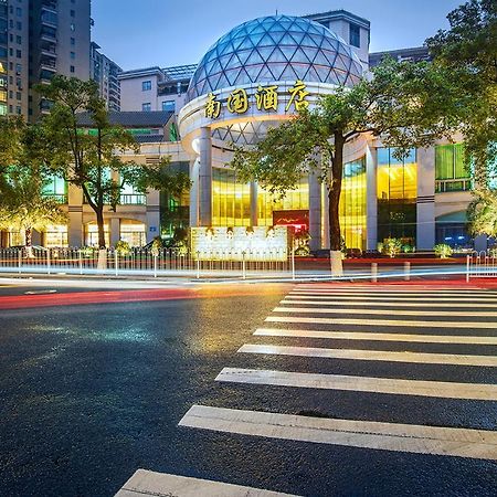 Guangzhou Nan Guo Hotel Εξωτερικό φωτογραφία