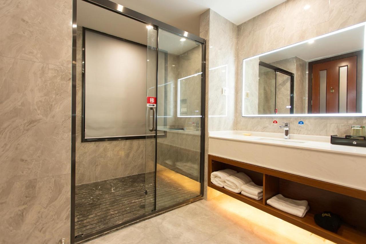 Guangzhou Nan Guo Hotel Εξωτερικό φωτογραφία