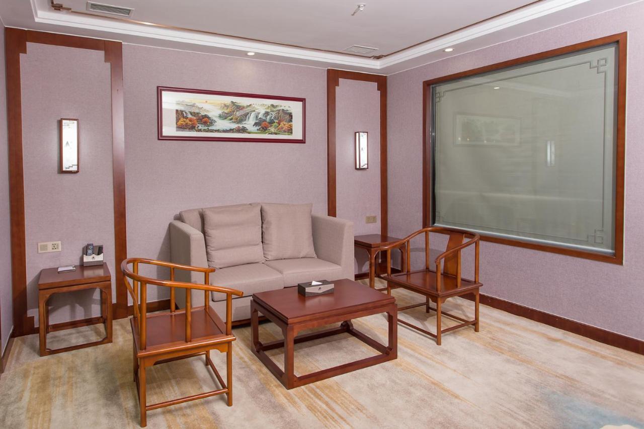 Guangzhou Nan Guo Hotel Εξωτερικό φωτογραφία
